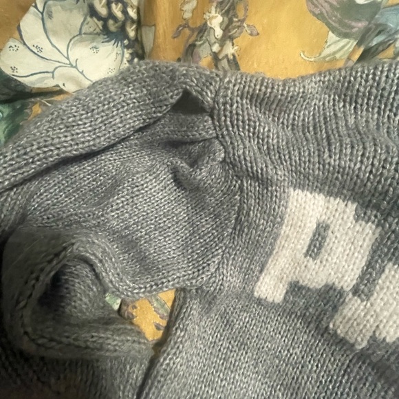 H&M Divided gray ‘Paris’ cropped sweater size M - Picture 4 of 4